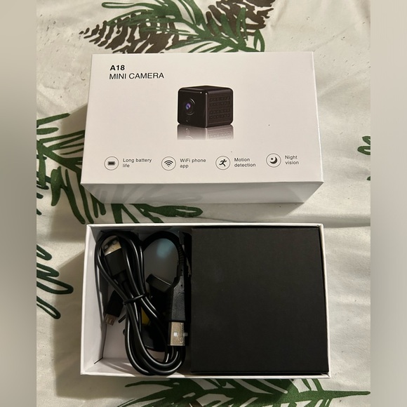 Mini Camera - Brand New - Picture 2 of 4